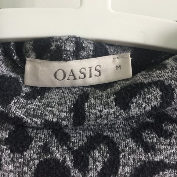 OASIS Leopard Print - Picture 2 of 2